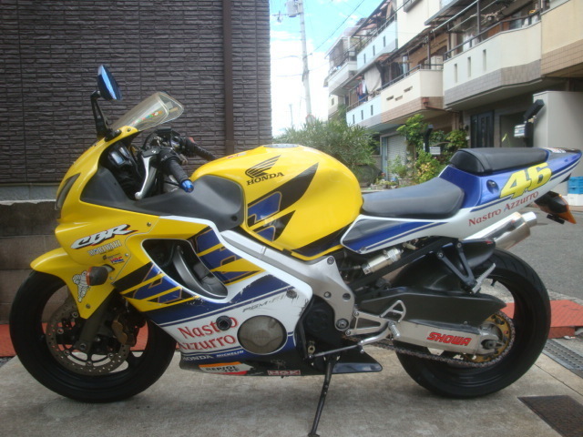 CBR600F4iロッシ（PC35）: 7's Pit